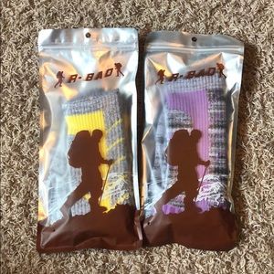 2 pairs of ski socks, never worn
